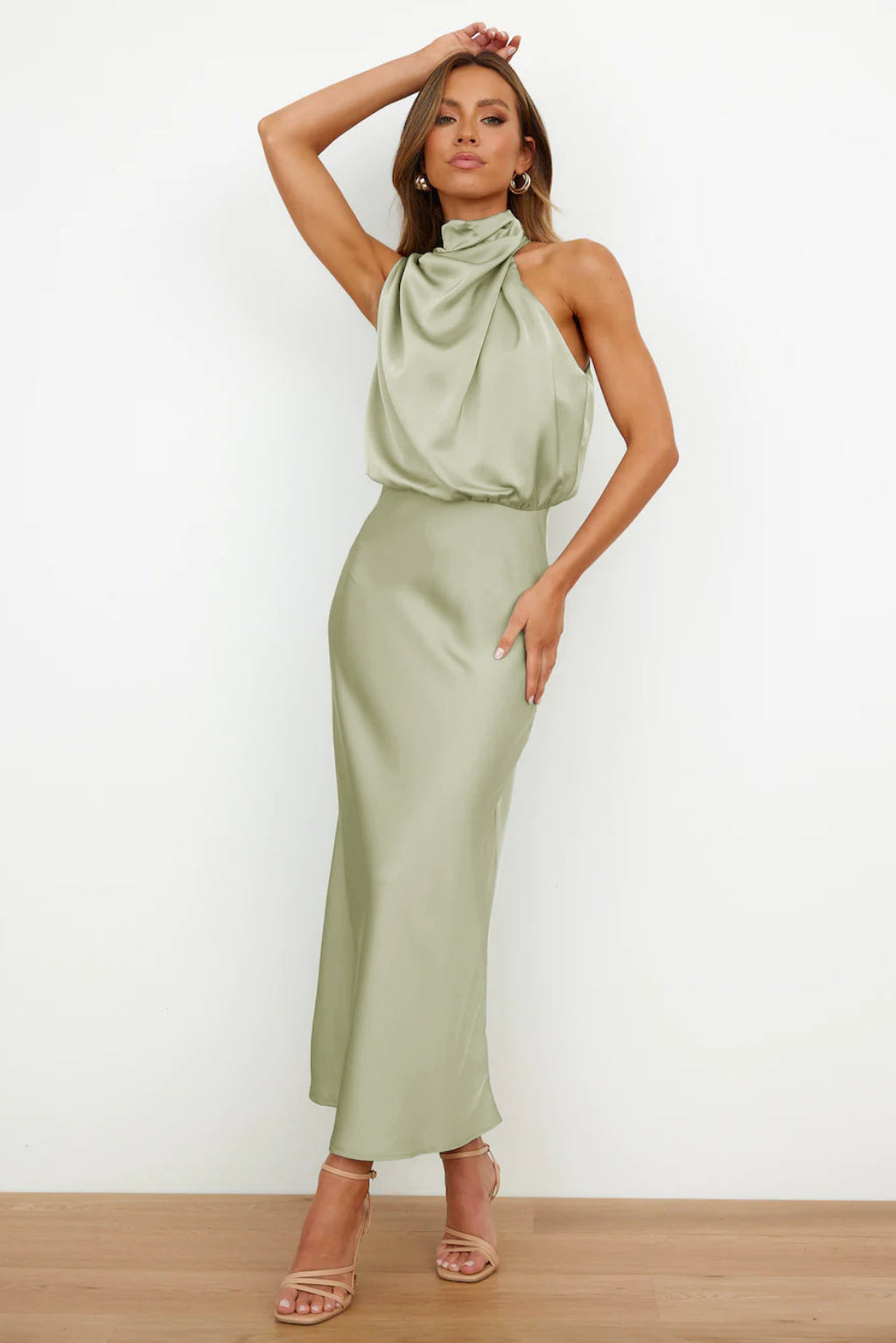 Robe Femme Maxi Satin Drapé Élégant Coupe Fluide Soirée