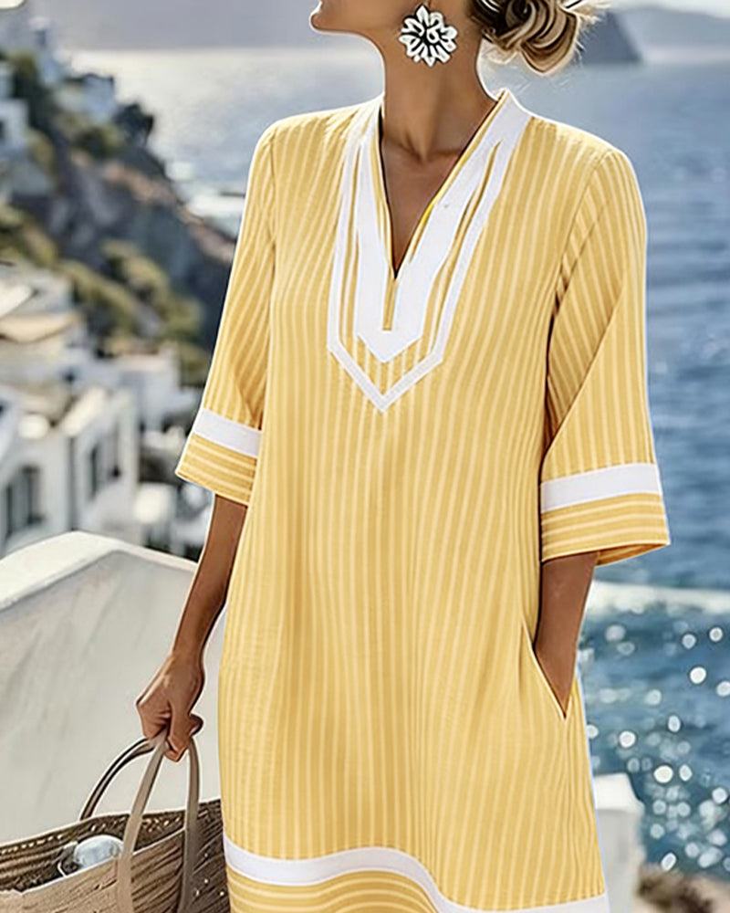 Robe Femme Rayée Col V Manches Courtes Coupe Droite Décontractée