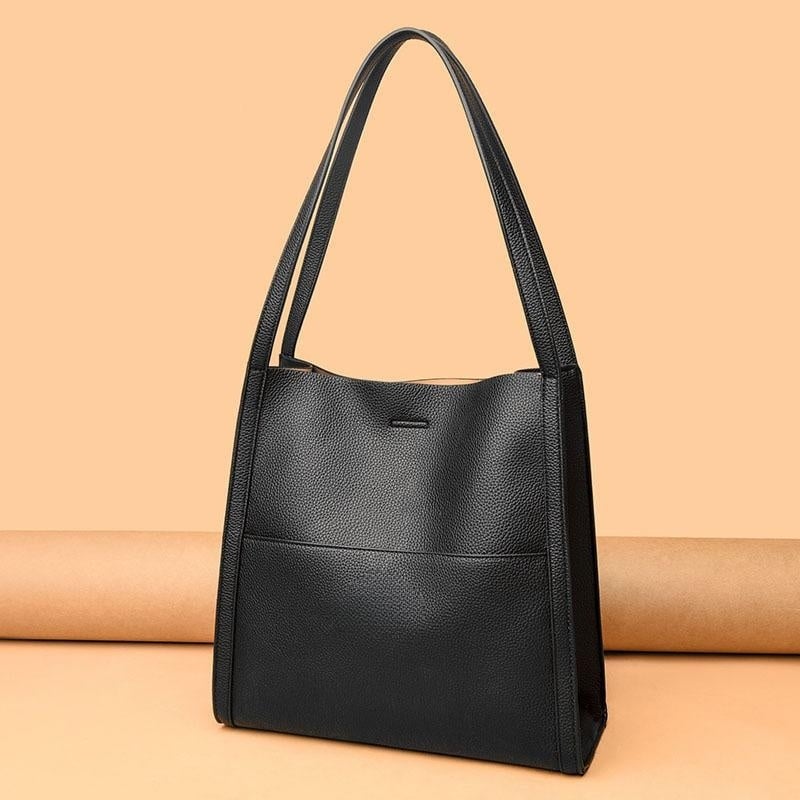 Sac à épaule femme spacieux en cuir souple – Élégant, minimaliste et confortable