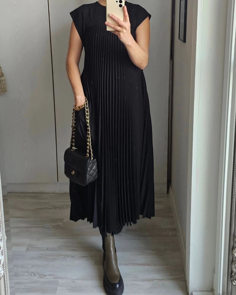 Robe Longue Plissée pour Femme – Coupe Fluide avec Poches et Tissu Confortable