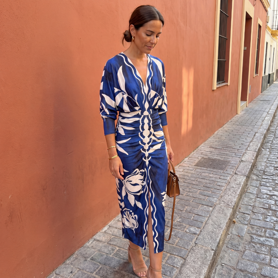 Robe Femme Élégante Décolleté V Coupe Croisée Fluide
