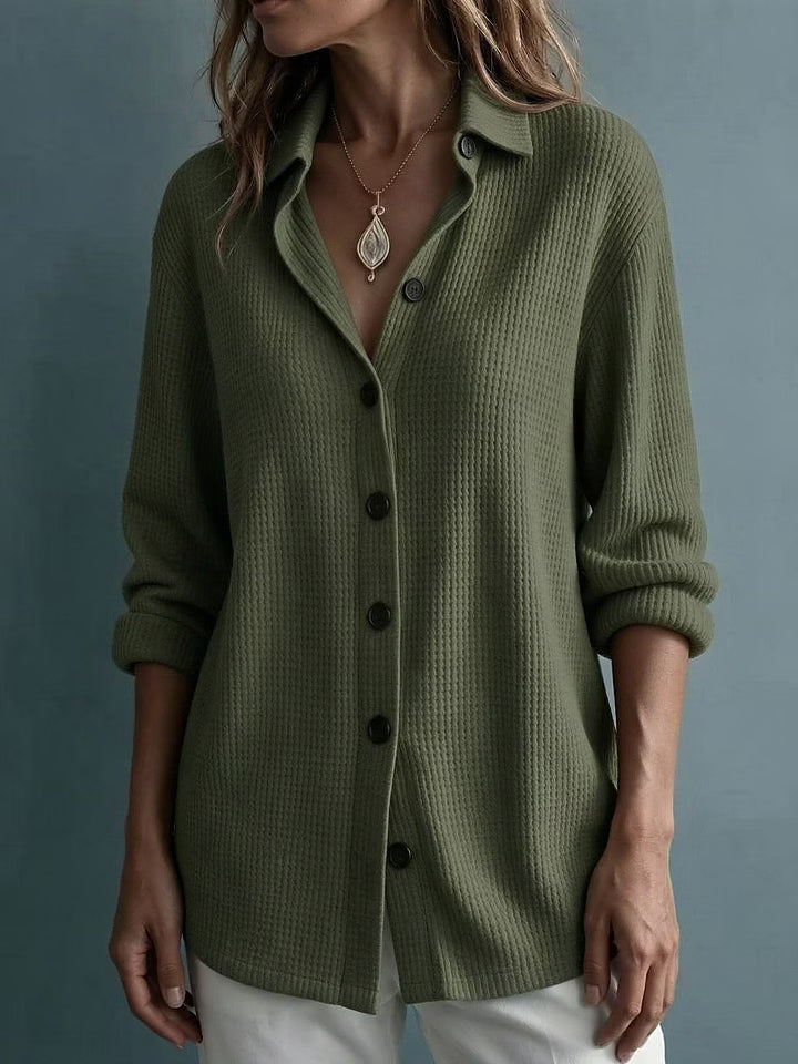 Chemise femme en maille texturée à col classique et boutons