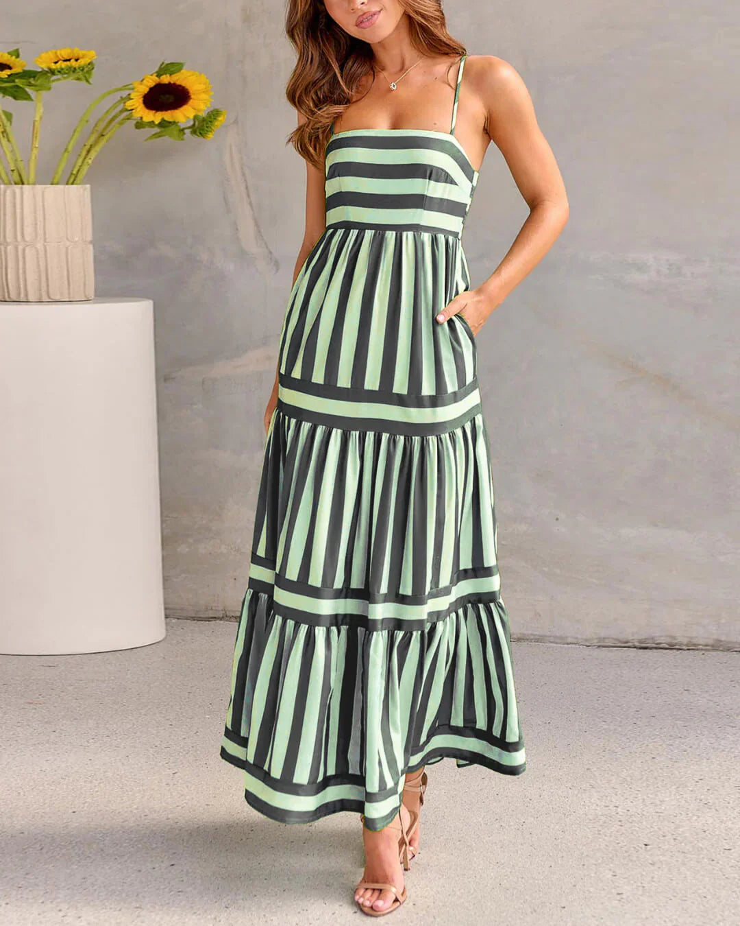Robe Femme Rayée Longue Bretelles Coupe Fluide Été Élégante