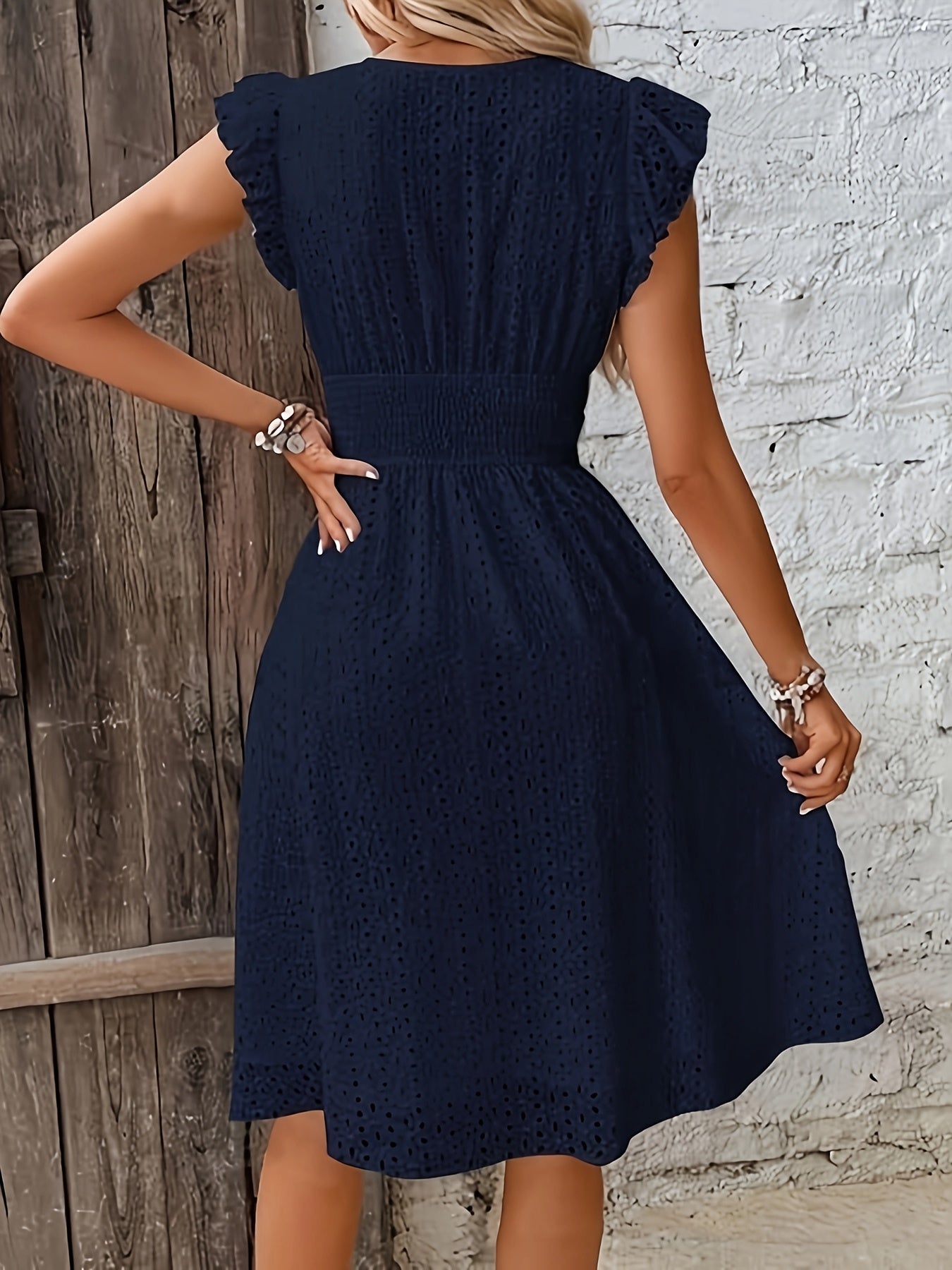 Robe Portefeuille Femme Taille Froncée Tissu Brodé Léger Usage Estival