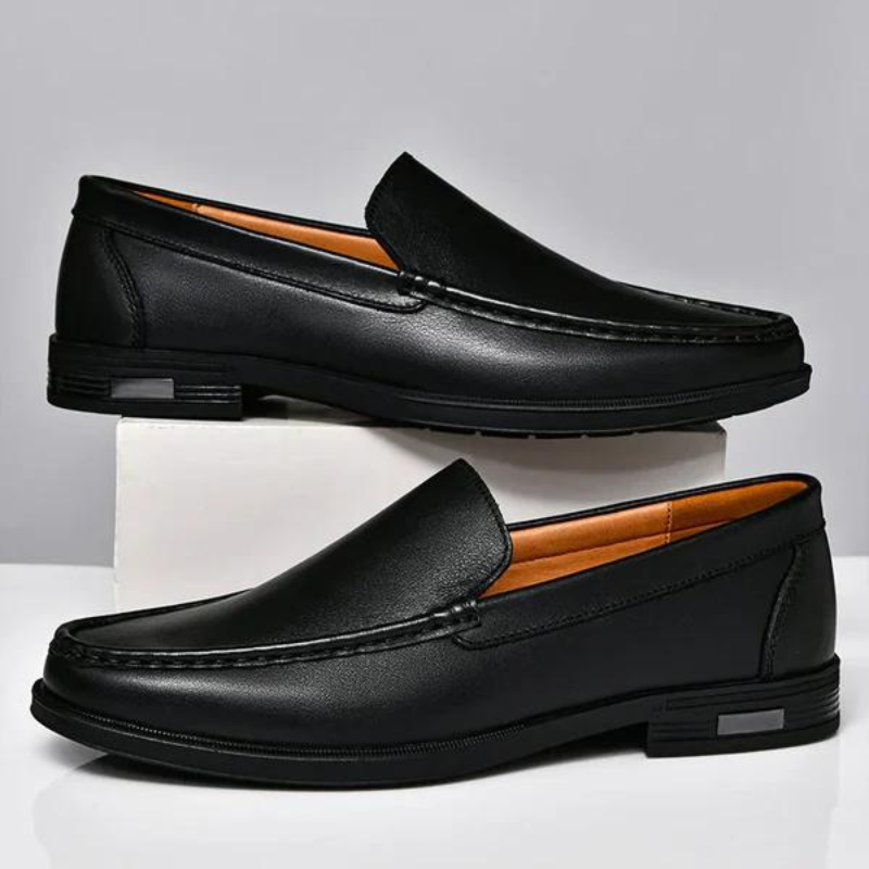 Mocassins homme en cuir avec coutures contrastées