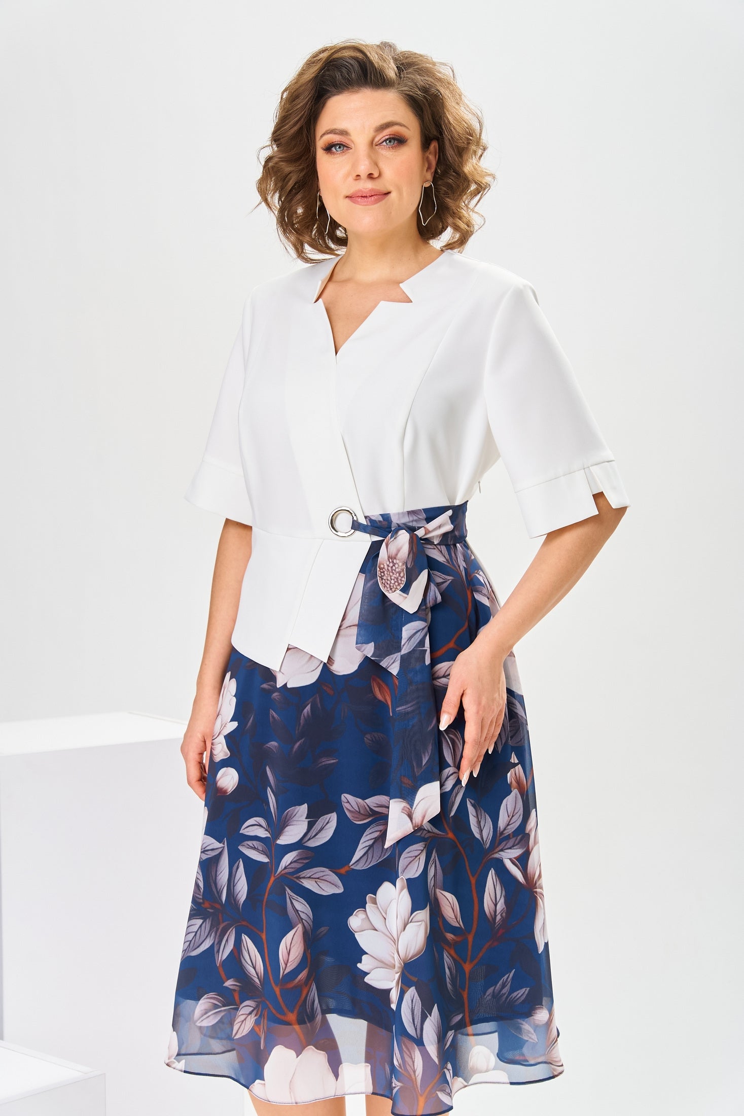 Robe femme midi fluide coton soie imprimé floral manches courtes – élégante