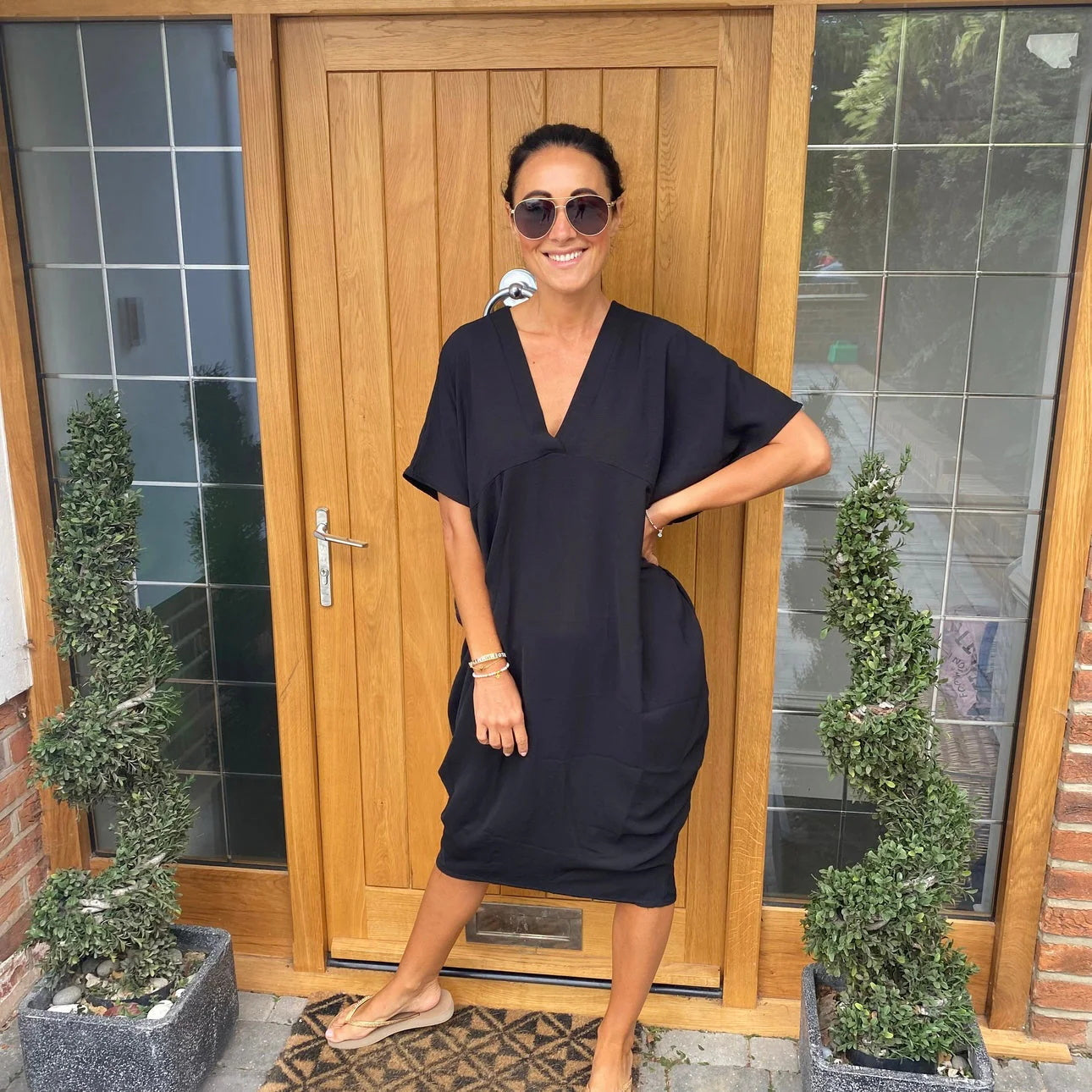 Robe Femme Élégante Coupe Ample Décolleté V Style Chic Confort Quotidien