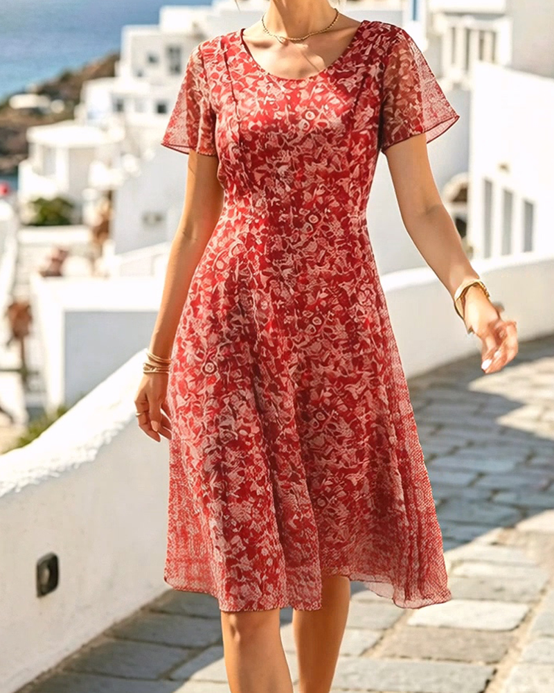 Robe femme florale coupe A avec manches courtes