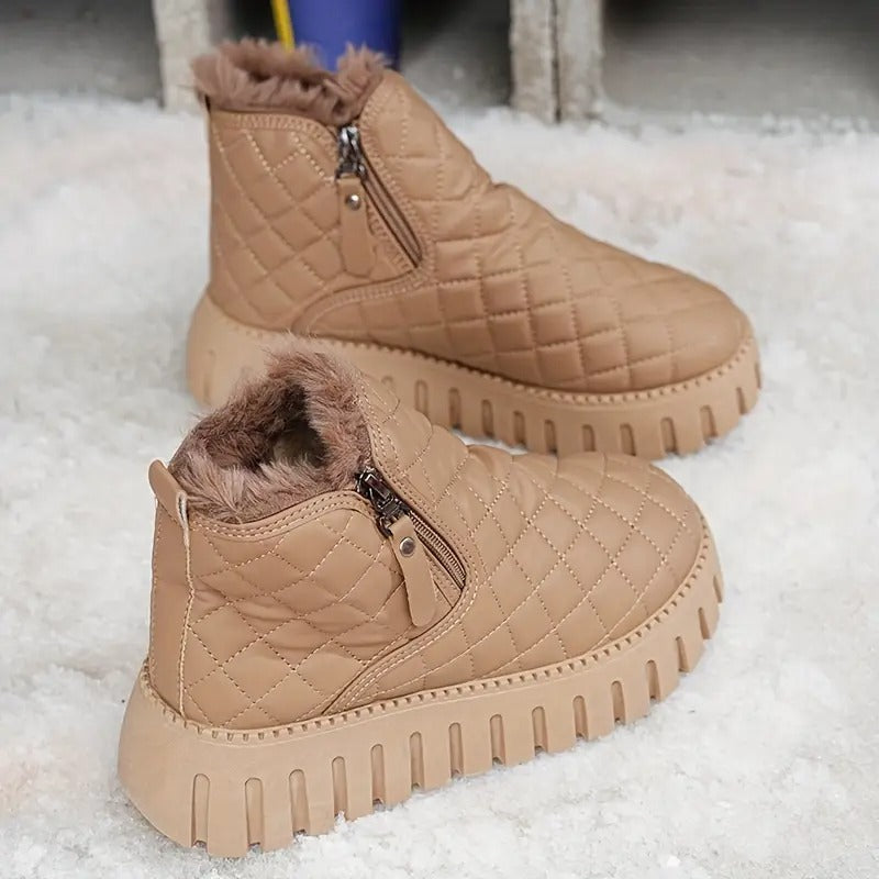 Bottes d’Hiver Femme en Cuir – Confort et Stabilité