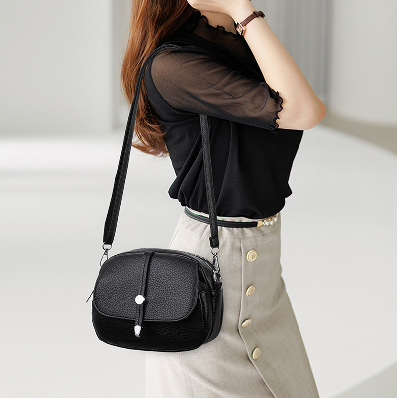 Sac bandoulière compact en similicuir souple – Élégant, léger et polyvalent