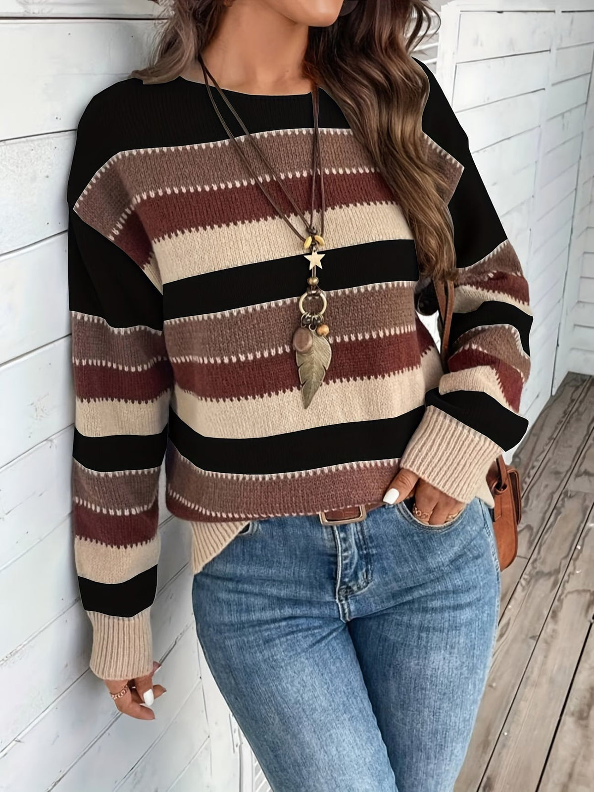Pull femme rayé en maille à col rond