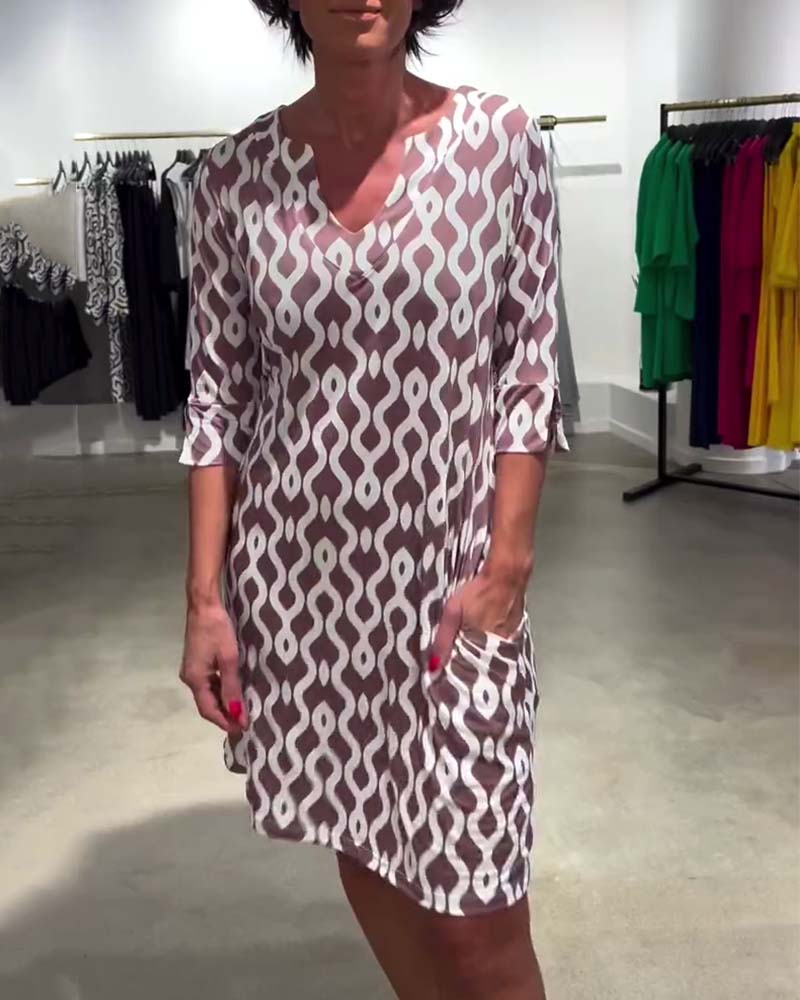 Robe femme midi fluide imprimé géométrique col V manches courtes élégante