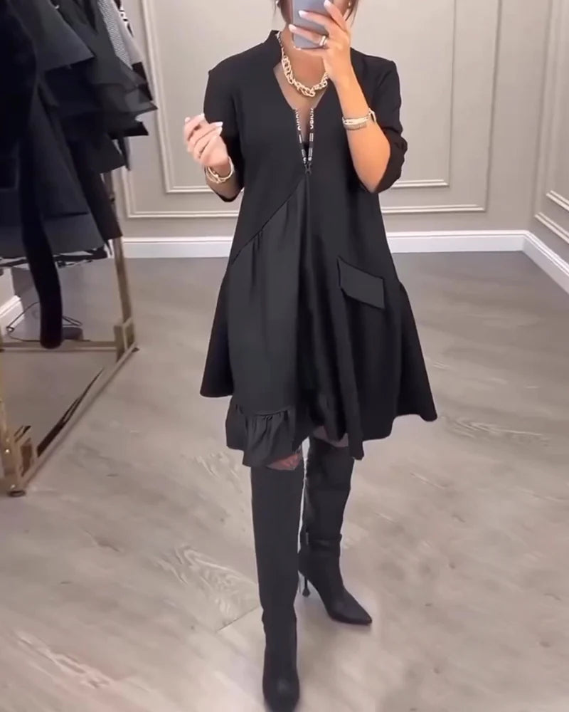 Robe femme coupe A à col V – Élégance artistique et confort hivernal