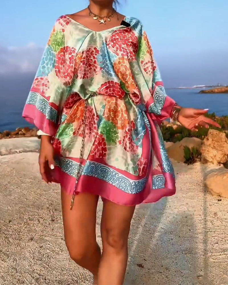Robe de plage femme imprimée avec manches chauve-souris fluides