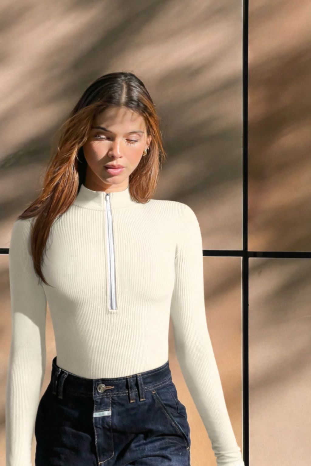 Body Ajusté Col V Zippé Élégance Moderne