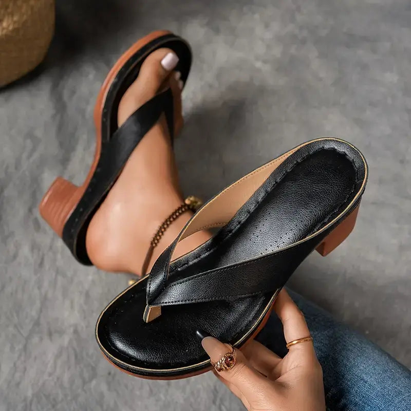 Sandales femme à talon confortable avec semelle ergonomique élégante