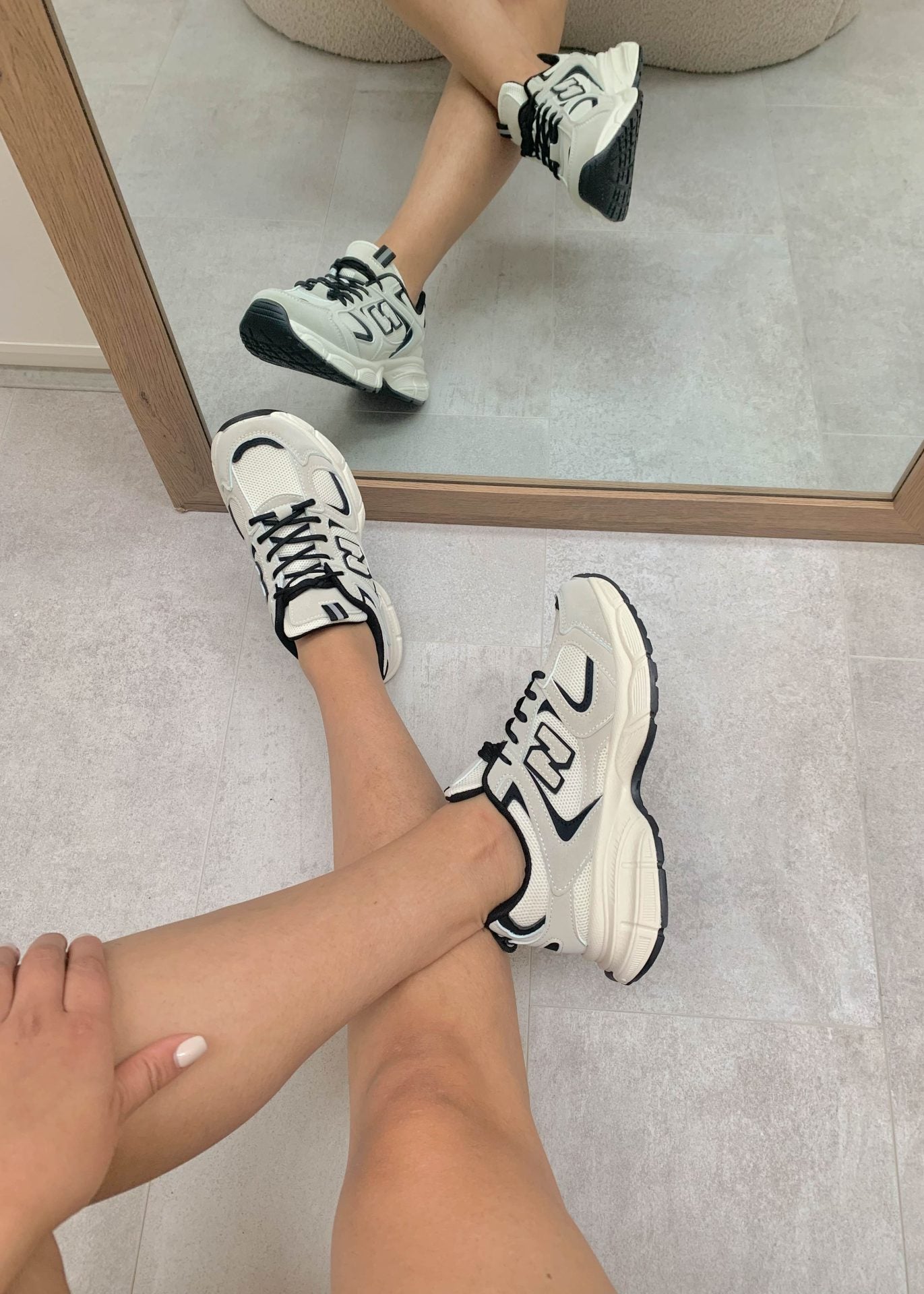Baskets Blanches Femme – Design Moderne et Confort Respirant
