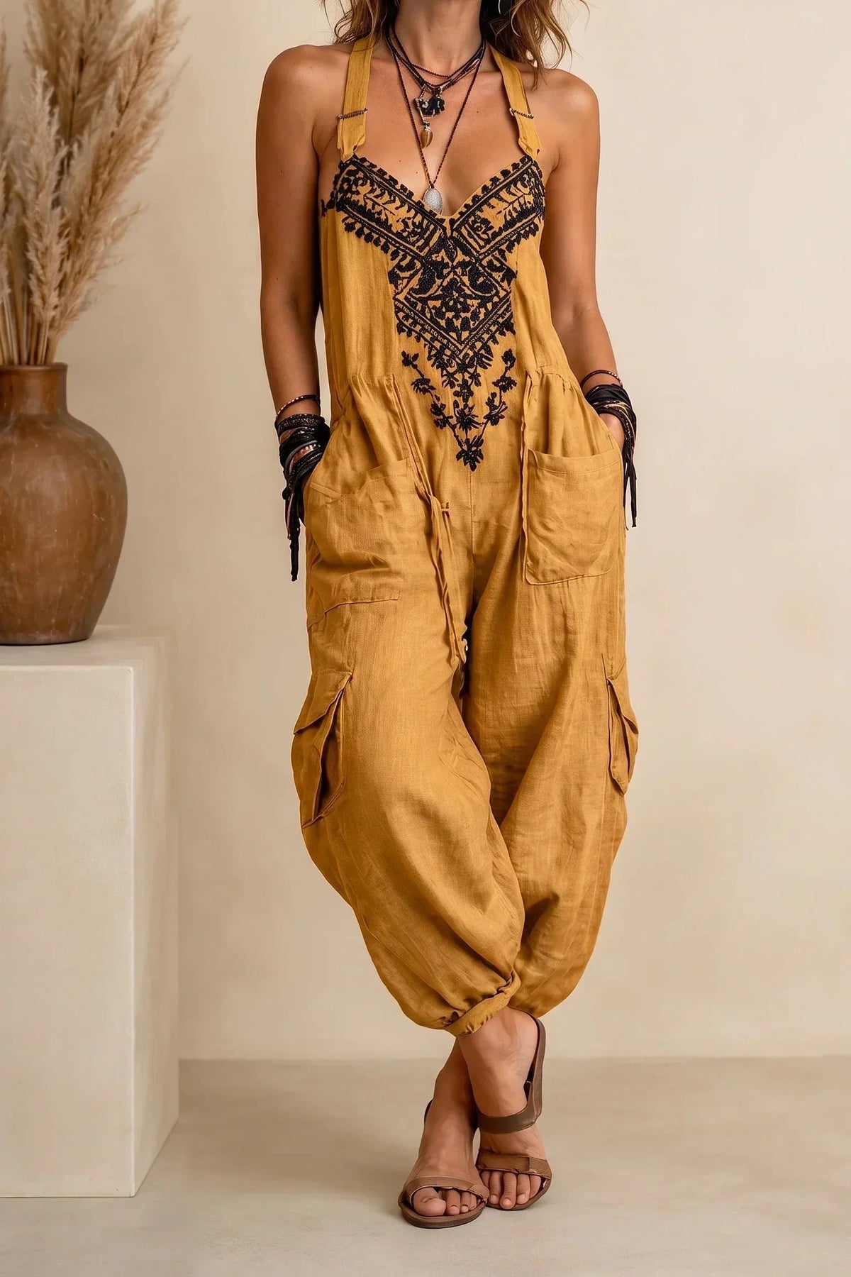 Combinaison femme bohème brodée avec poches pratiques