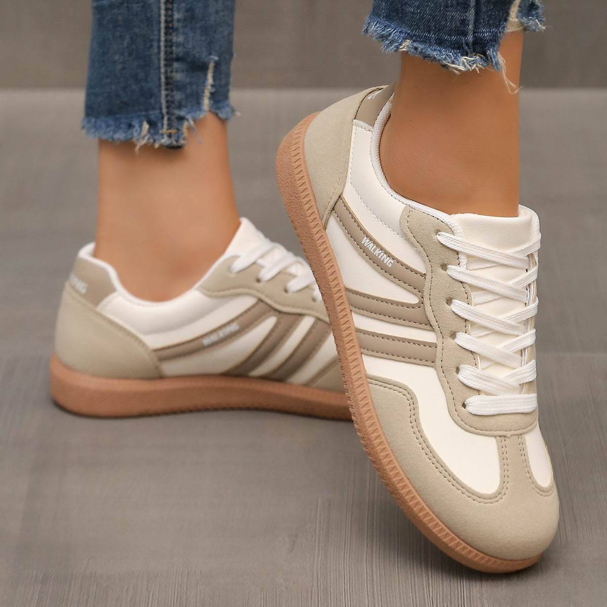 Baskets femme léopard à lacets avec semelle confortable