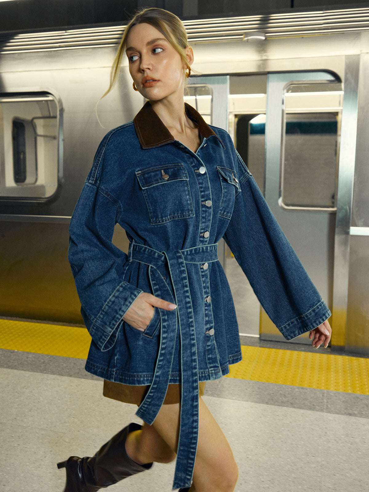 Veste longue en denim femme avec ceinture – coupe structurée casual
