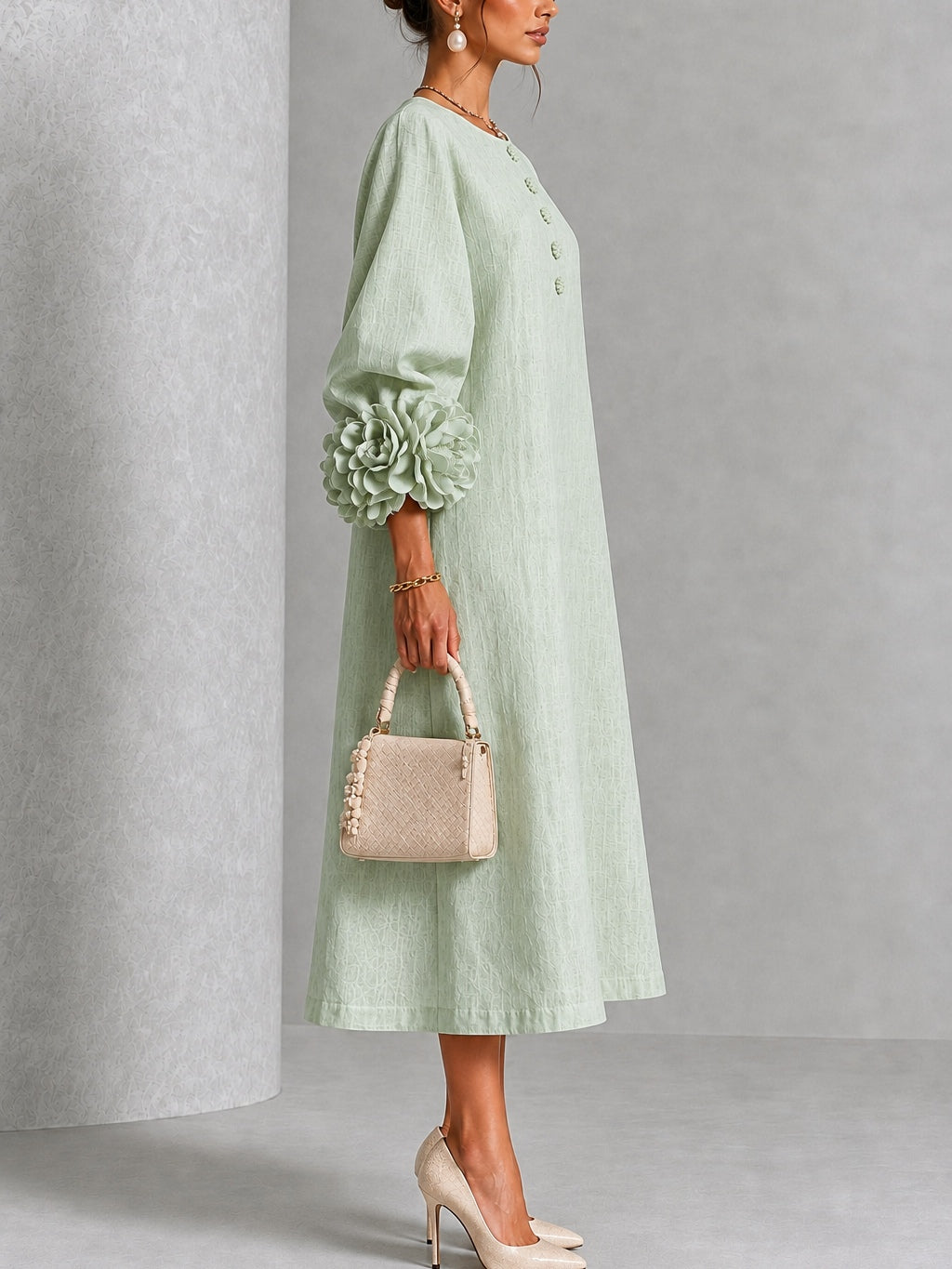 Robe midi femme à manches florales en relief