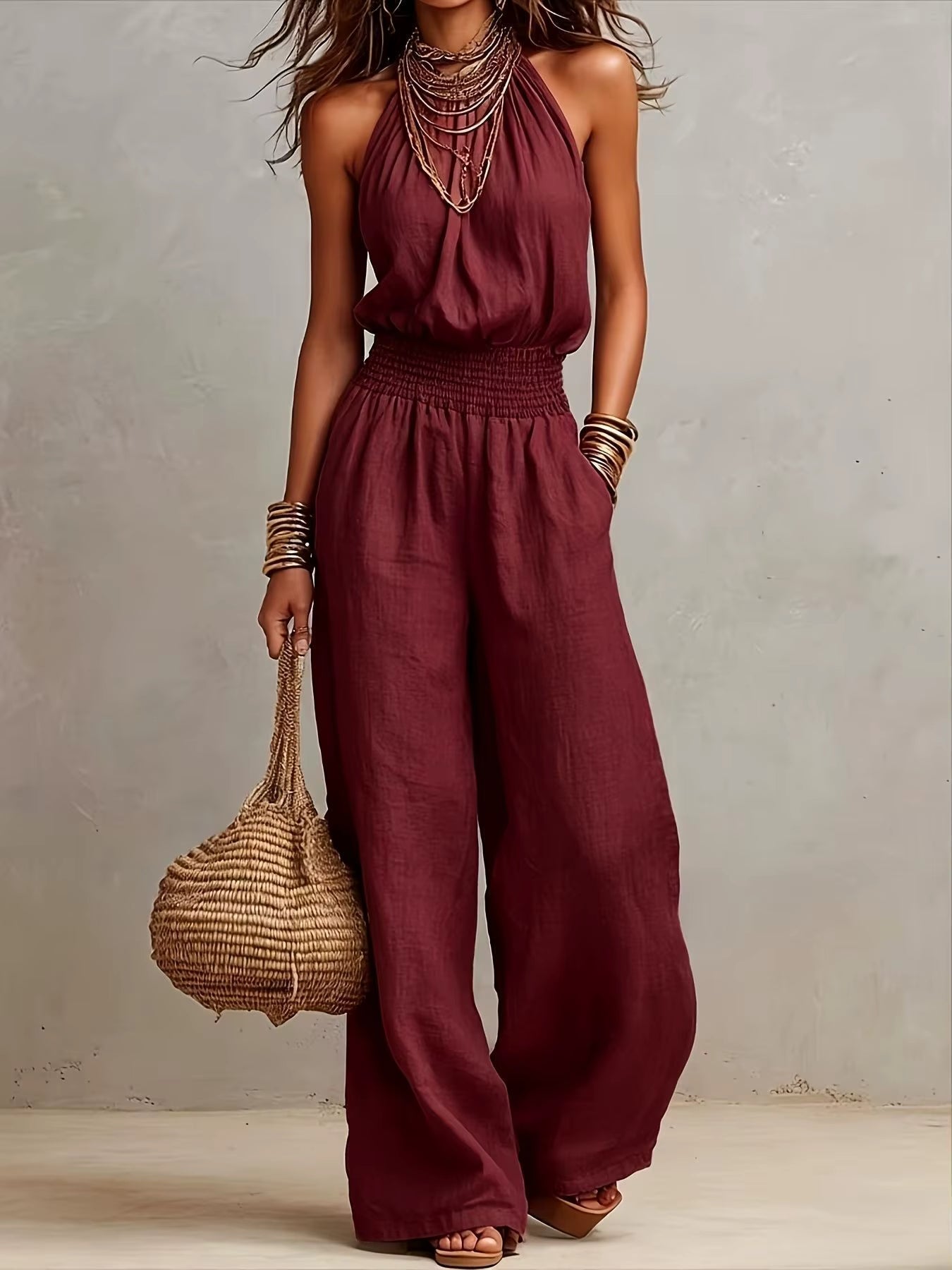 Combinaison femme halter fluide à jambes larges avec taille élastique