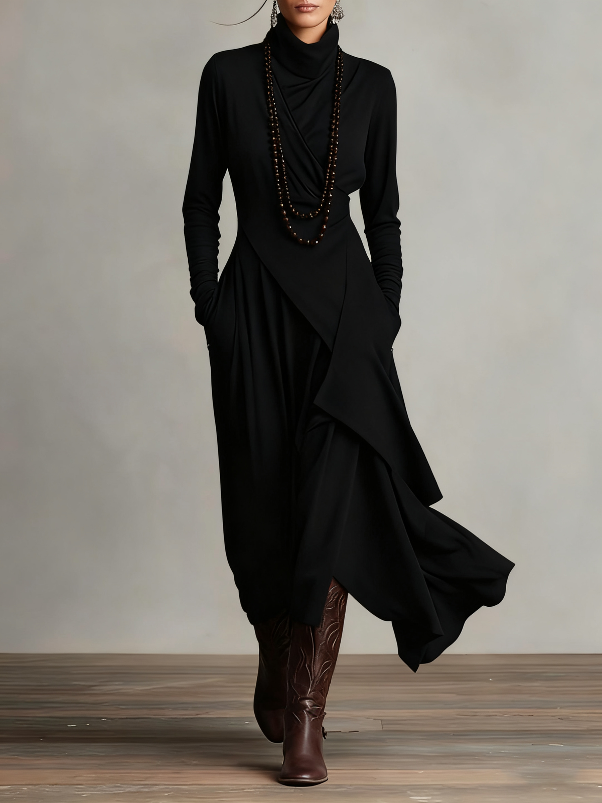 Robe longue femme drapée à col roulé asymétrique