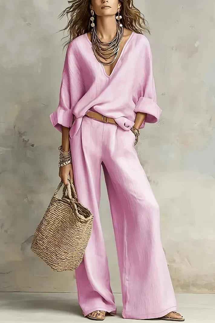 Ensemble femme fluide à col V avec pantalon large