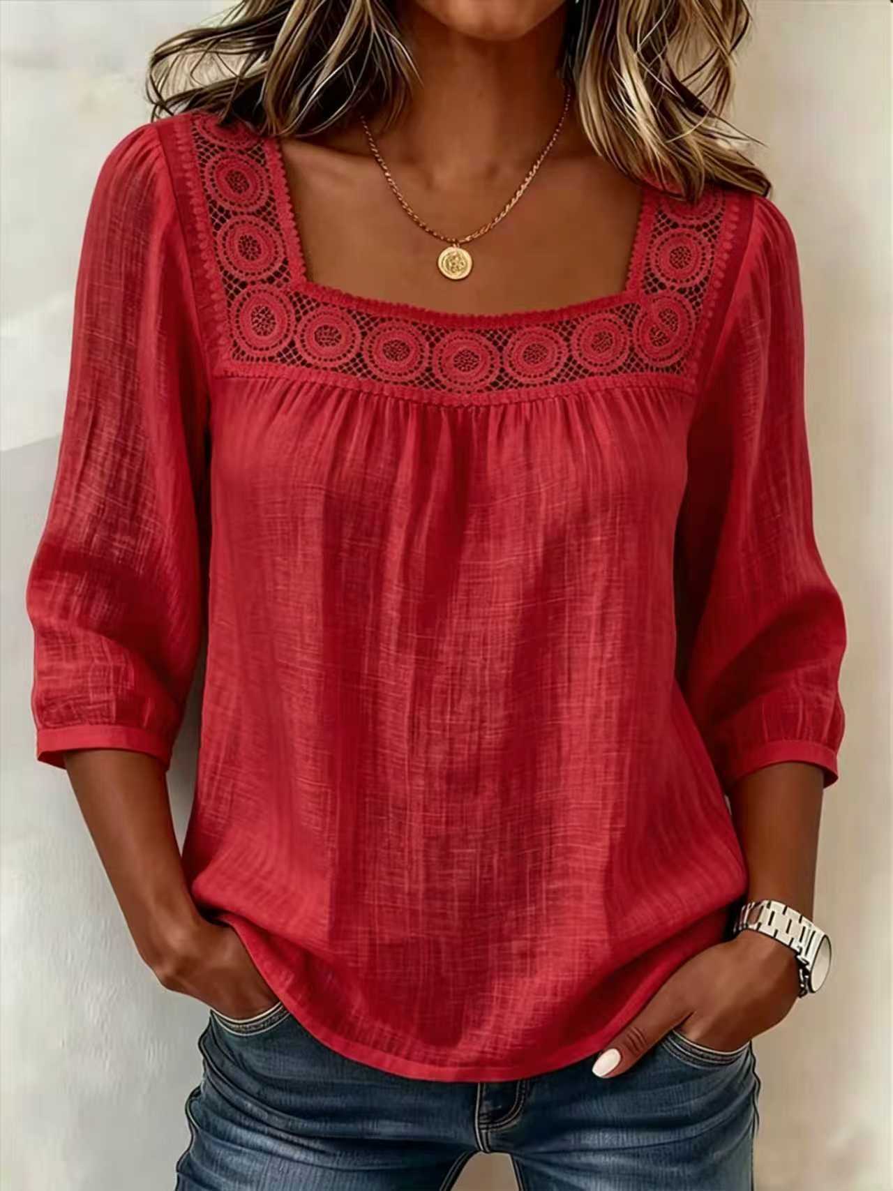 Blouse femme en coton et lin à décolleté carré avec dentelle raffinée