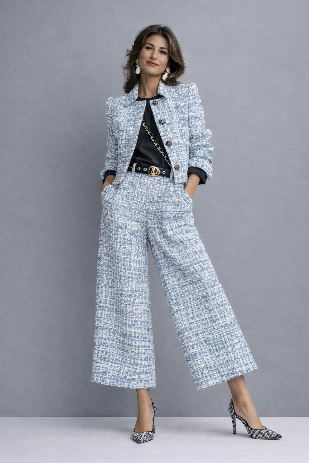 Ensemble femme en tweed avec veste courte et pantalon large