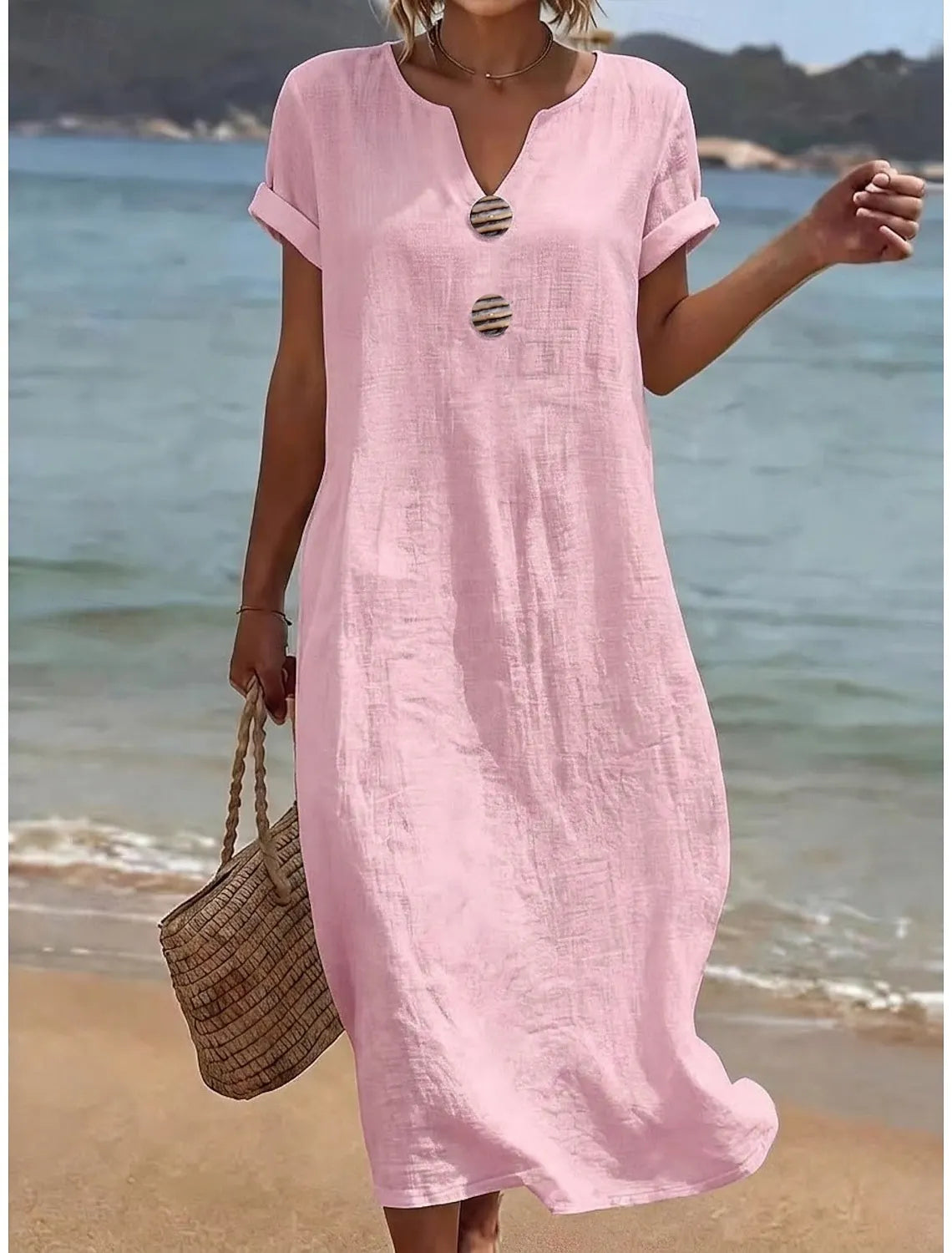 Robe longue femme ample à col fendu et boutons décoratifs