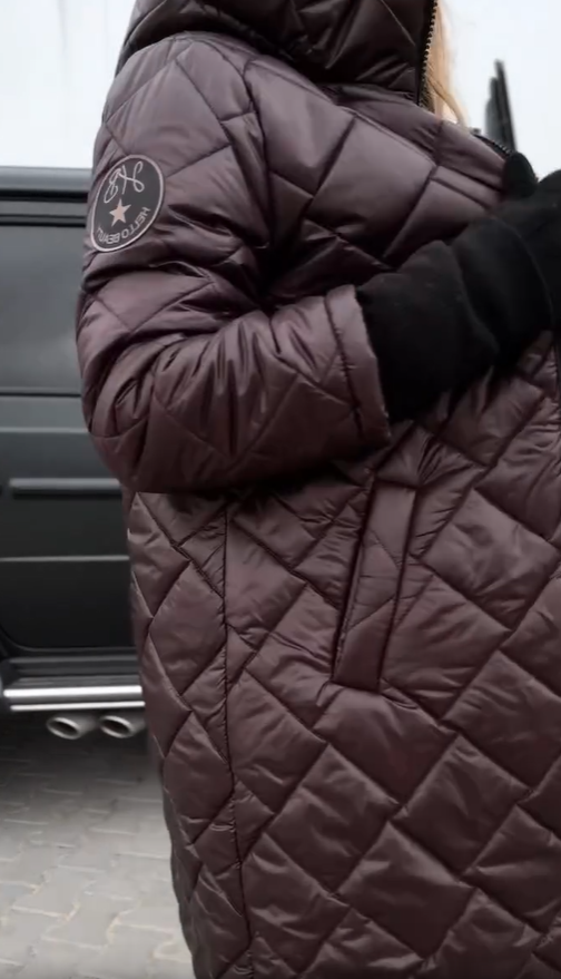 Cyranella™ - Veste Longue Matelassée Femme avec Capuche
