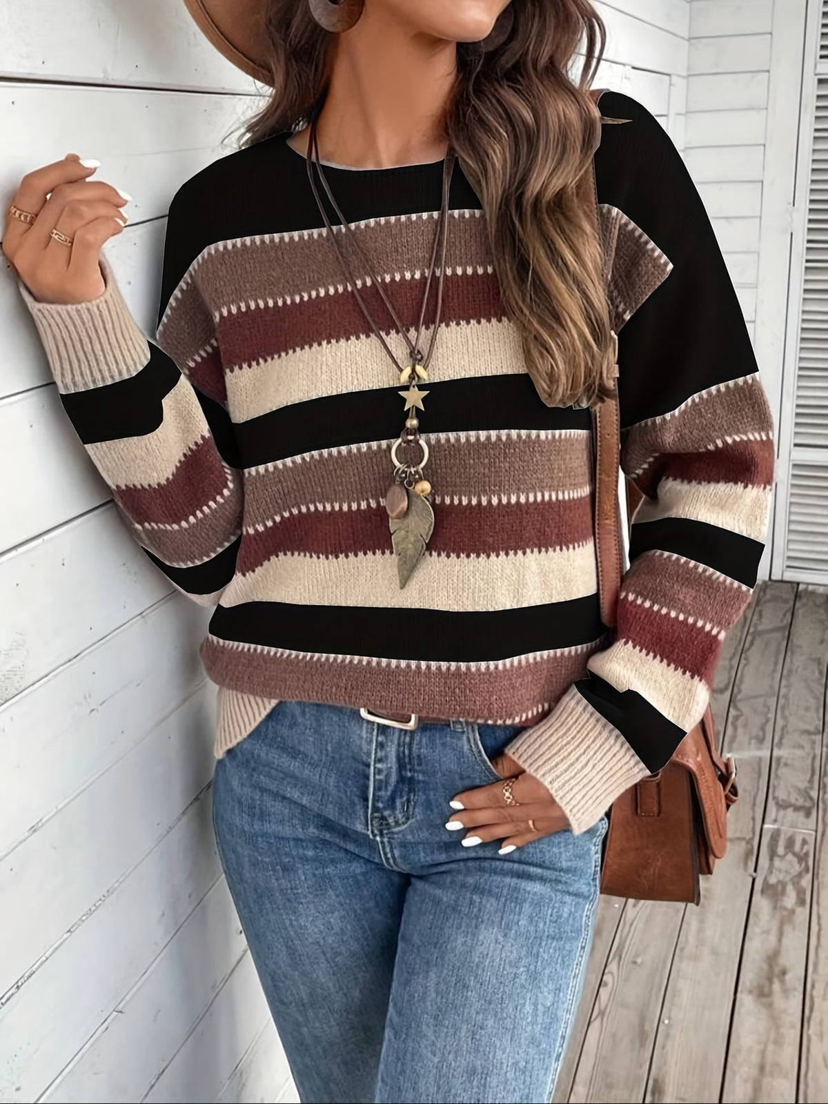 Pull femme rayé en maille à col rond