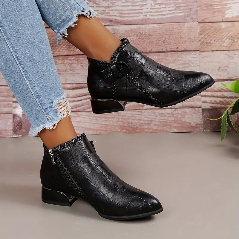 Bottines Femme à Talon Bas Élégantes