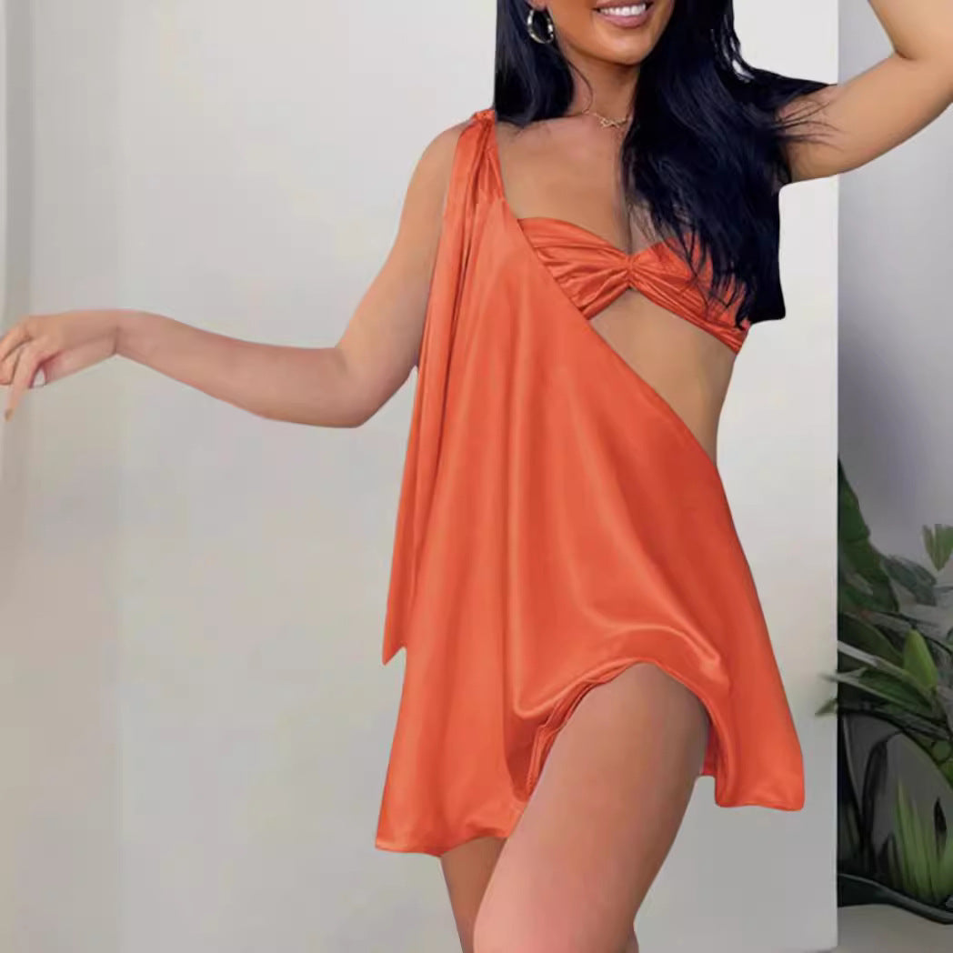 Robe Femme Asymétrique Drapée Satin Élégante