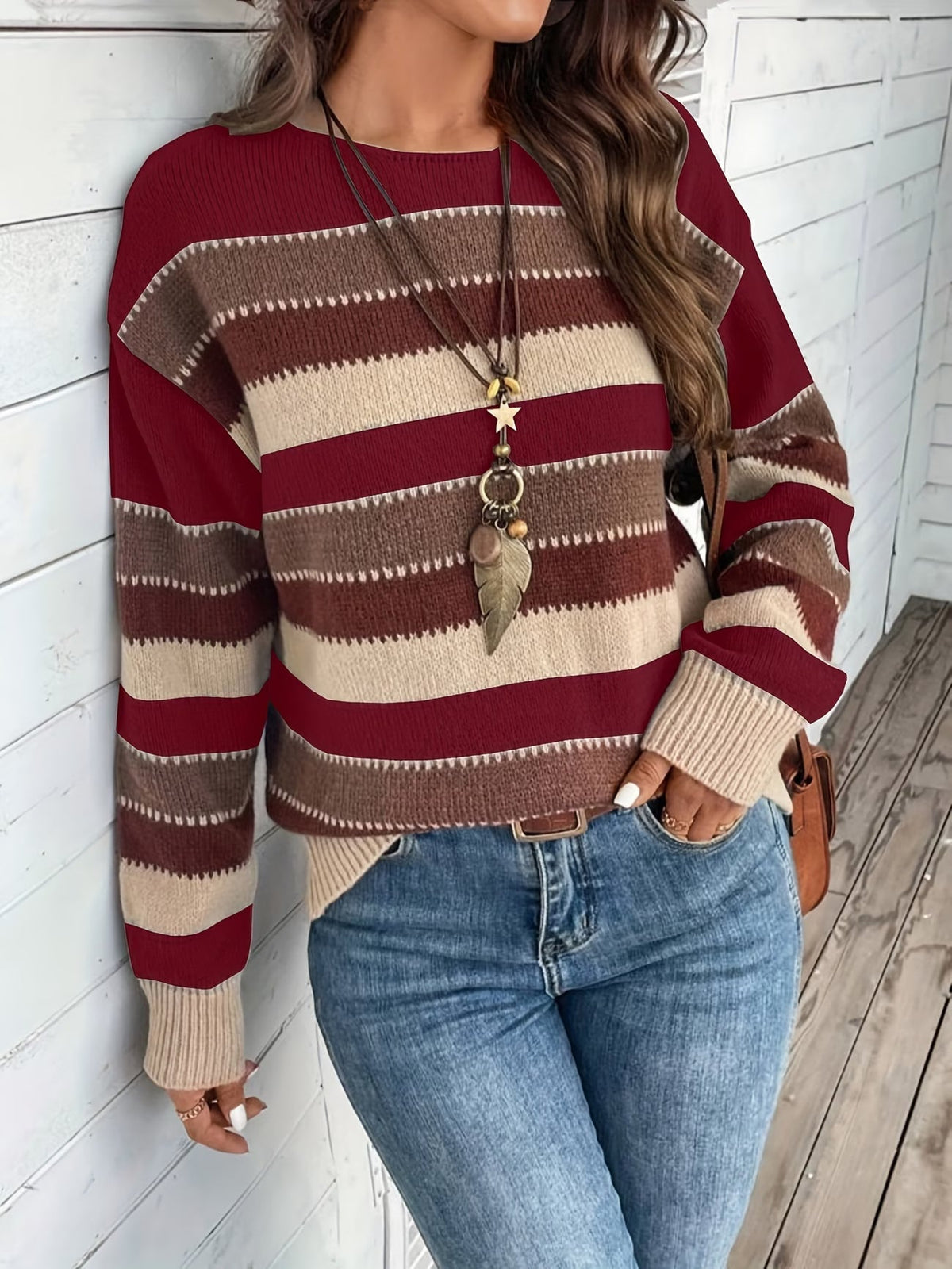 Pull femme rayé en maille à col rond