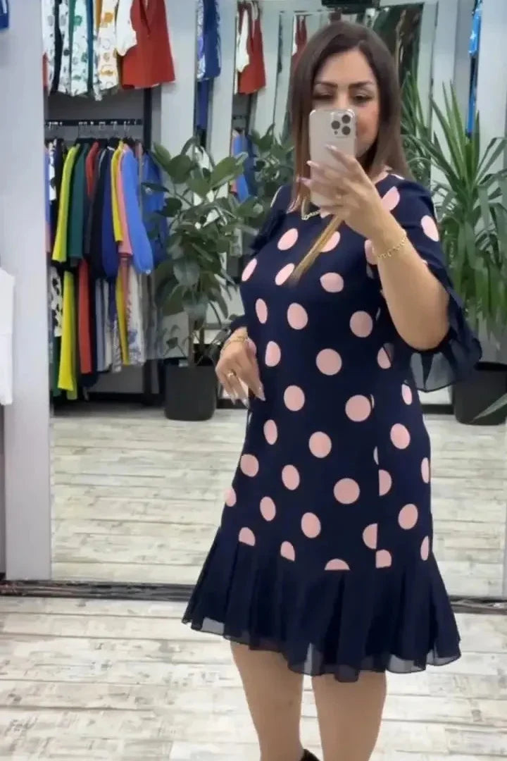 Robe femme à pois avec jupe plissée élégante