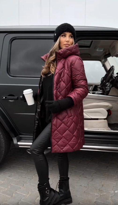 Cyranella™ - Veste Longue Matelassée Femme avec Capuche