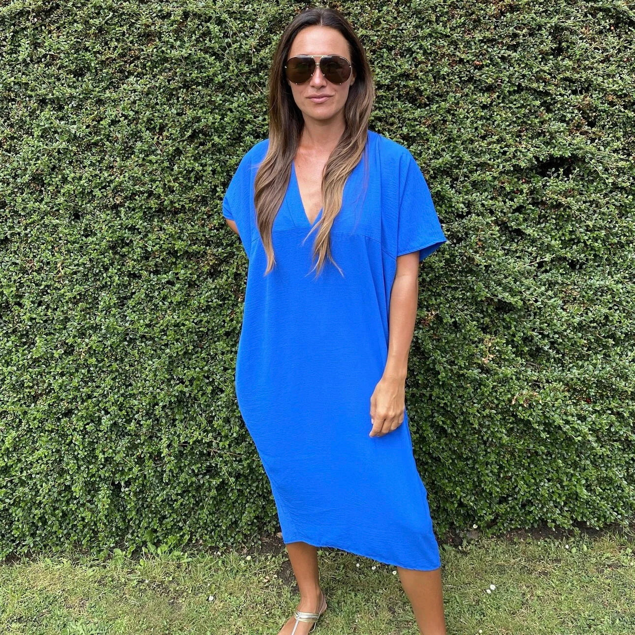 Robe Femme Élégante Coupe Ample Décolleté V Style Chic Confort Quotidien