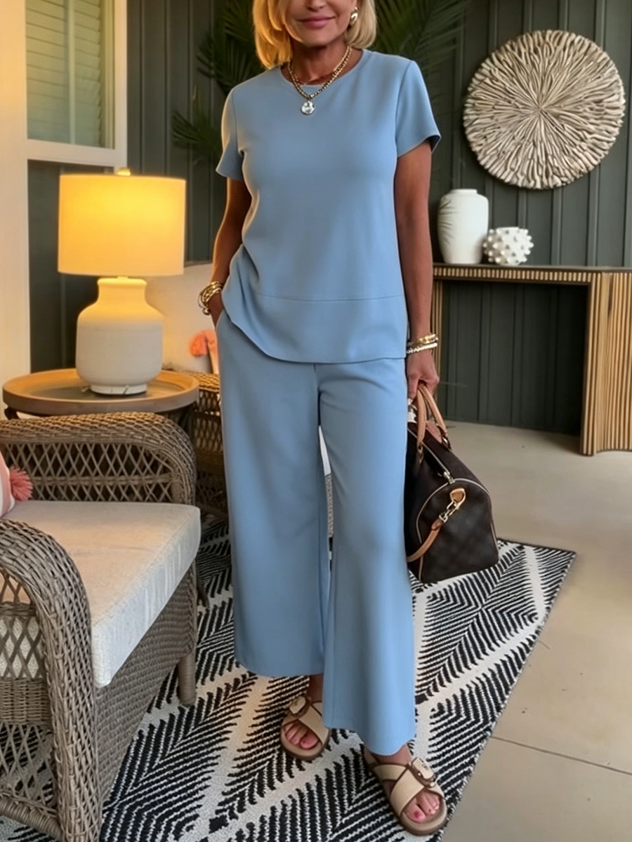 Ensemble Femme Deux Pièces Fluide Couleur Unie Coupe Élégante et Minimaliste