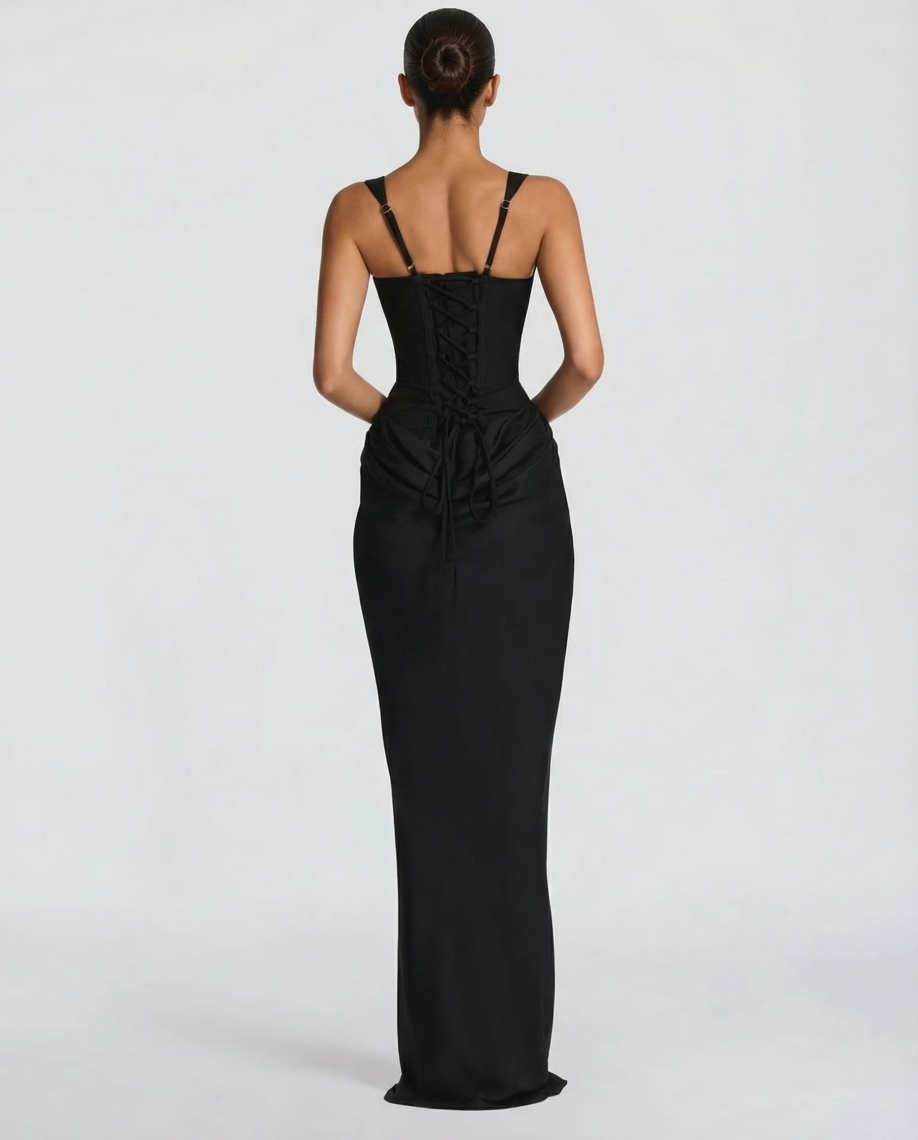 Robe Maxi Ajustée Satinée avec Effet Sablier Élégant