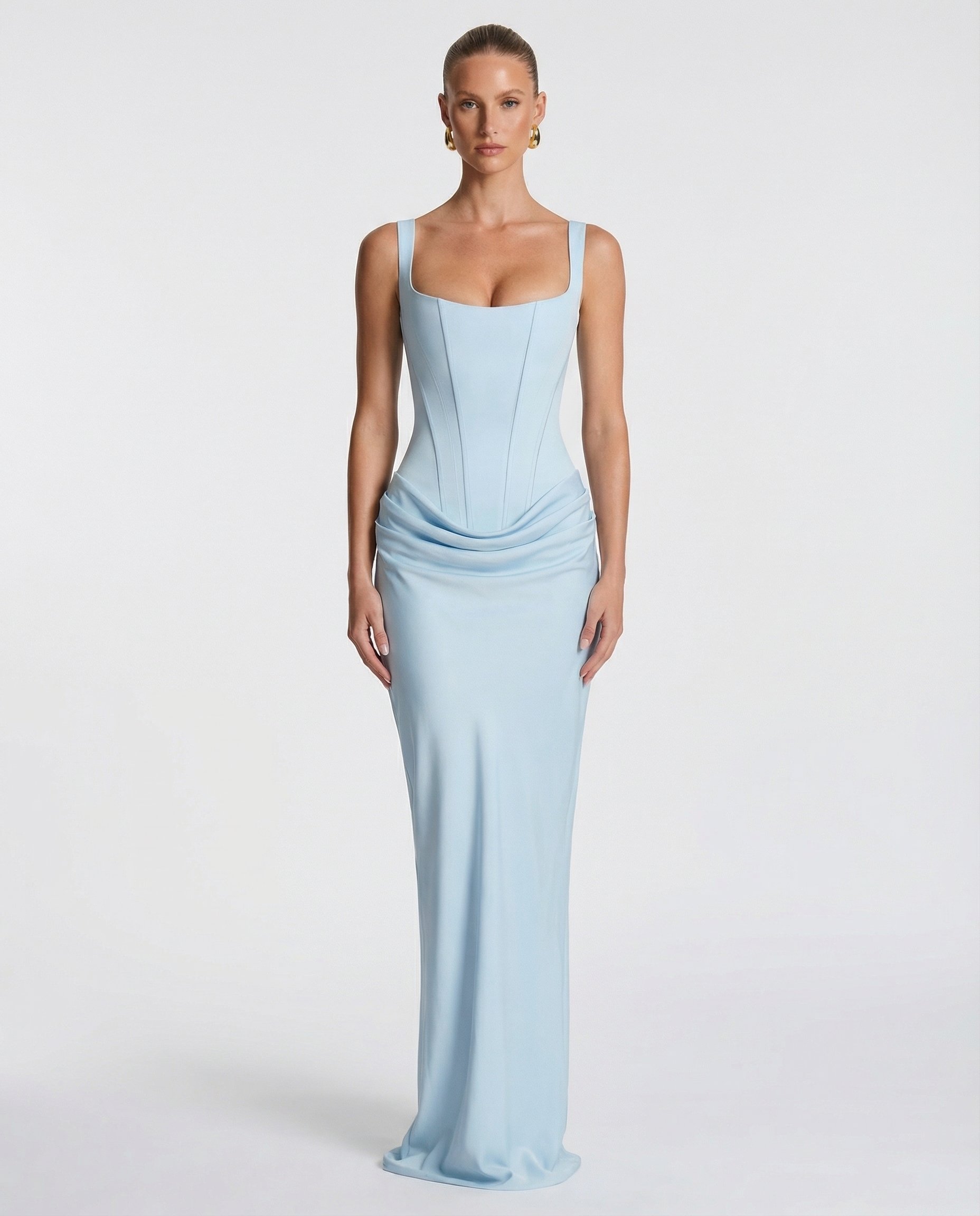 Robe Maxi Ajustée Satinée avec Effet Sablier Élégant