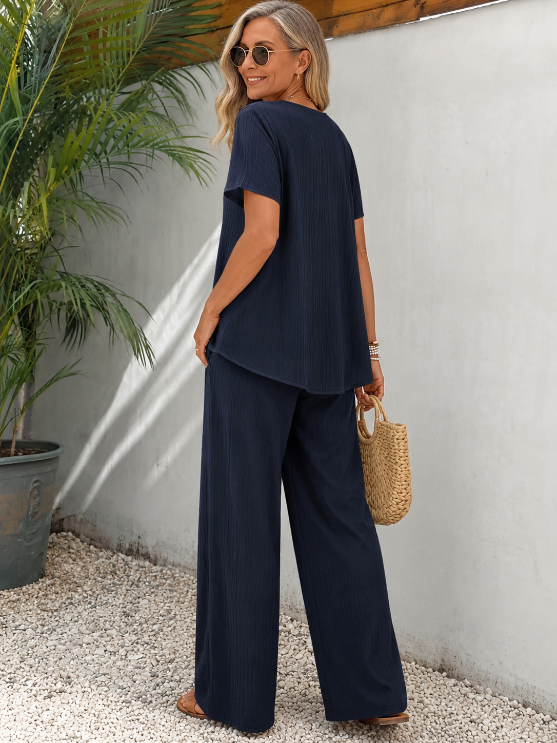 Ensemble Femme Élégant et Fluide avec Pantalon Large