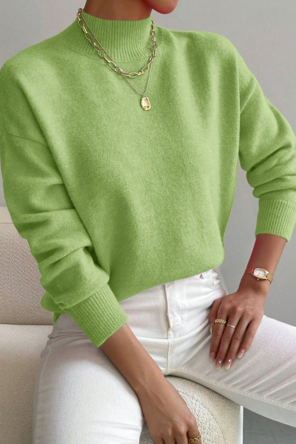Pull femme en tricot doux à col montant