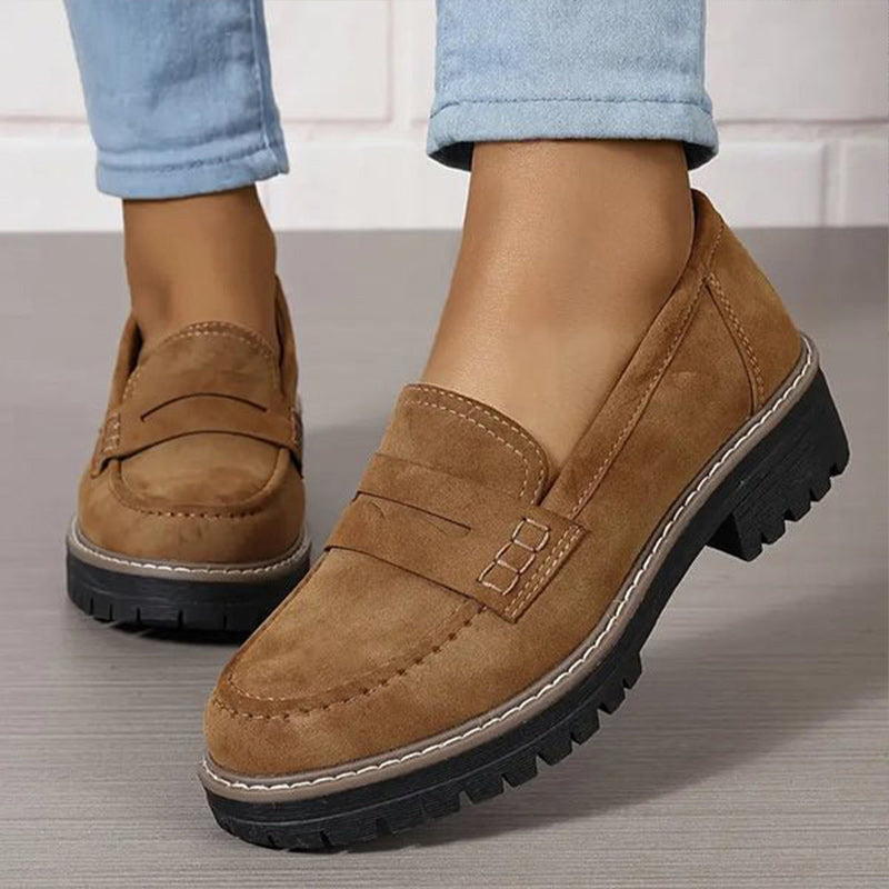 Mocassins Femme à Semelle Épaisse et Coupe Confortable pour Usage Quotidien