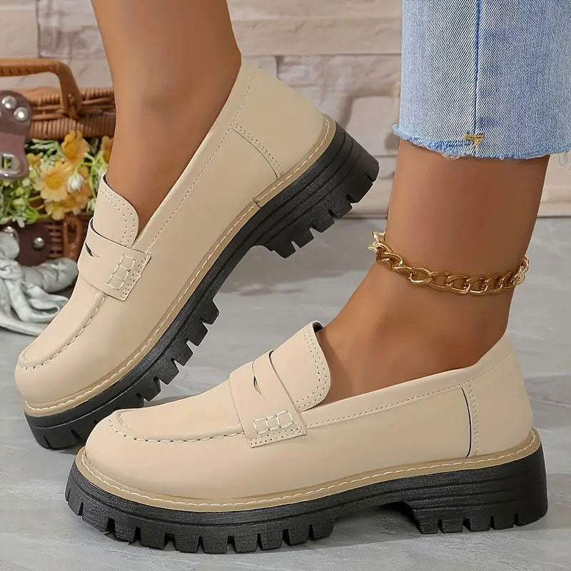 Mocassins Femme à Semelle Épaisse et Coupe Confortable pour Usage Quotidien
