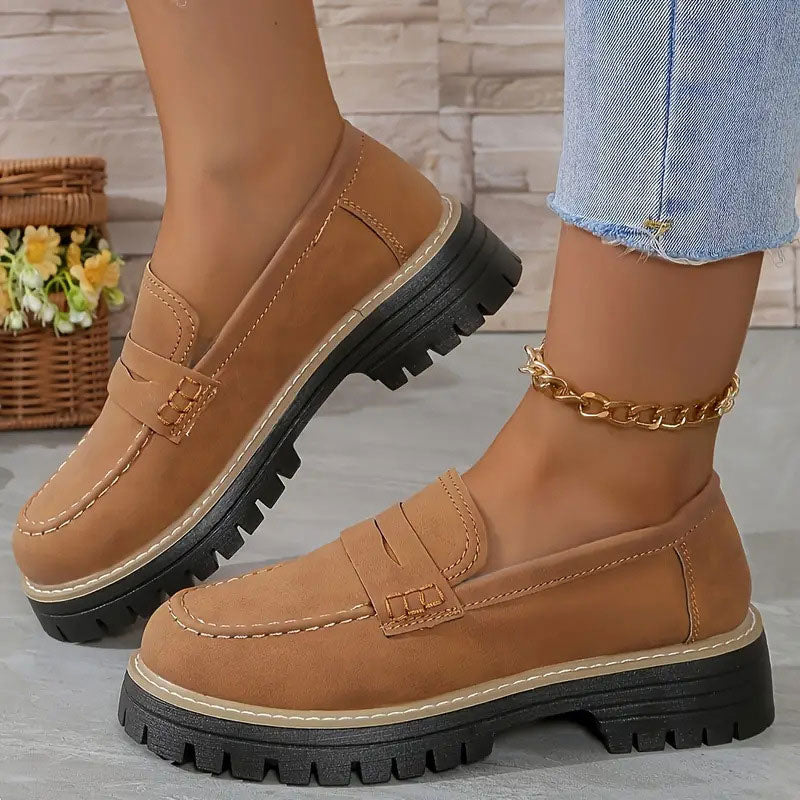 Mocassins Femme à Semelle Épaisse et Coupe Confortable pour Usage Quotidien