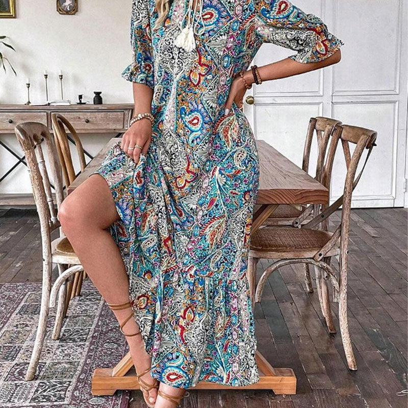 Robe bohème femme à imprimé cachemire et col V à pompons