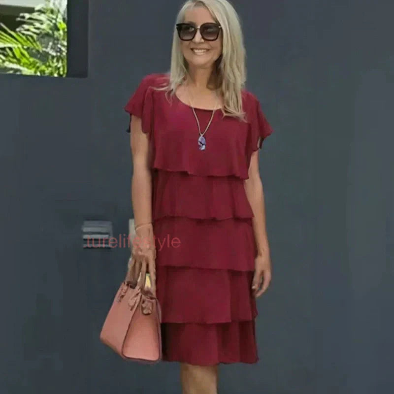 Robe Femme Fluide à Volants et Découpe Ondulée pour Style Élégant et Confort Léger