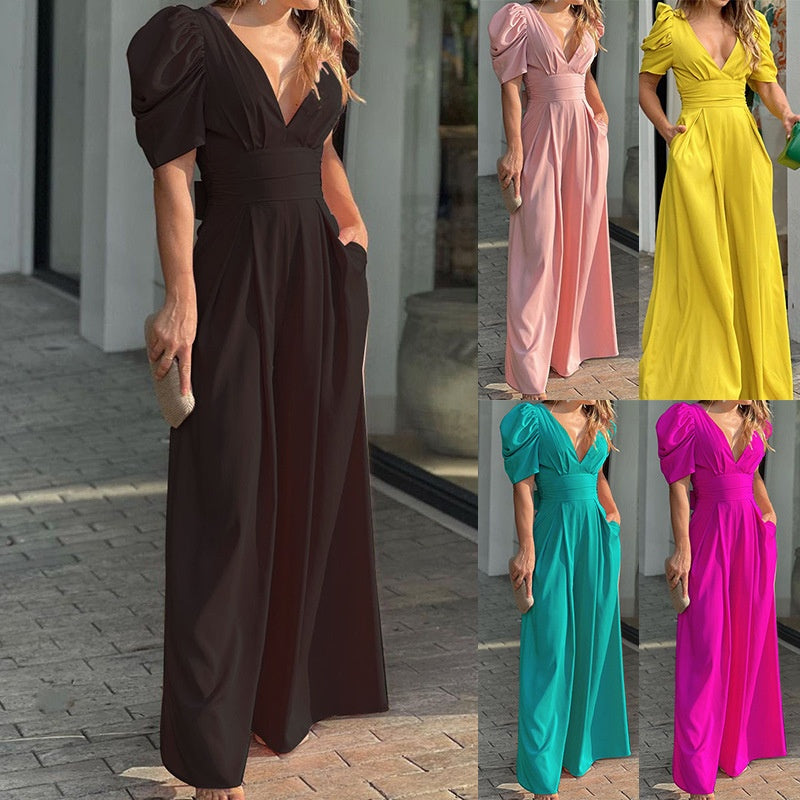 Combinaison femme élégante à col V et pantalon palazzo